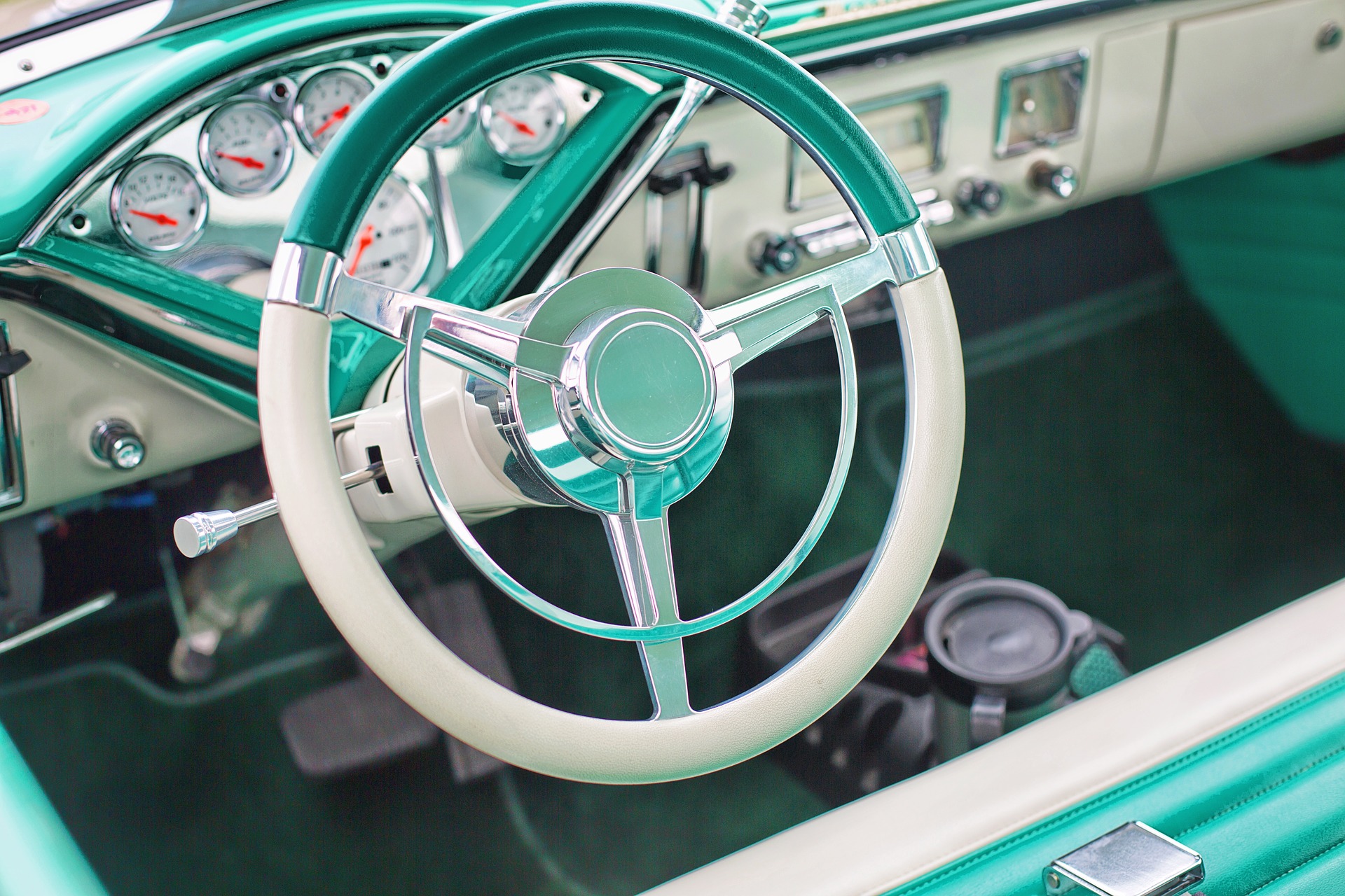 Inside_car
